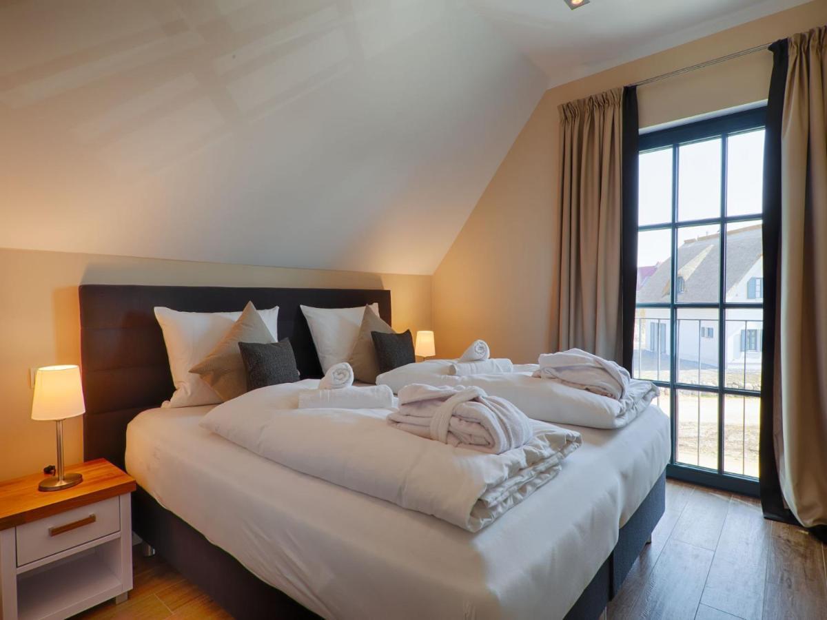 Reetland Am Meer - Luxus Reetdachvilla Mit 3 Schlafzimmern, Sauna Und Kamin F18 Dranske Bagian luar foto