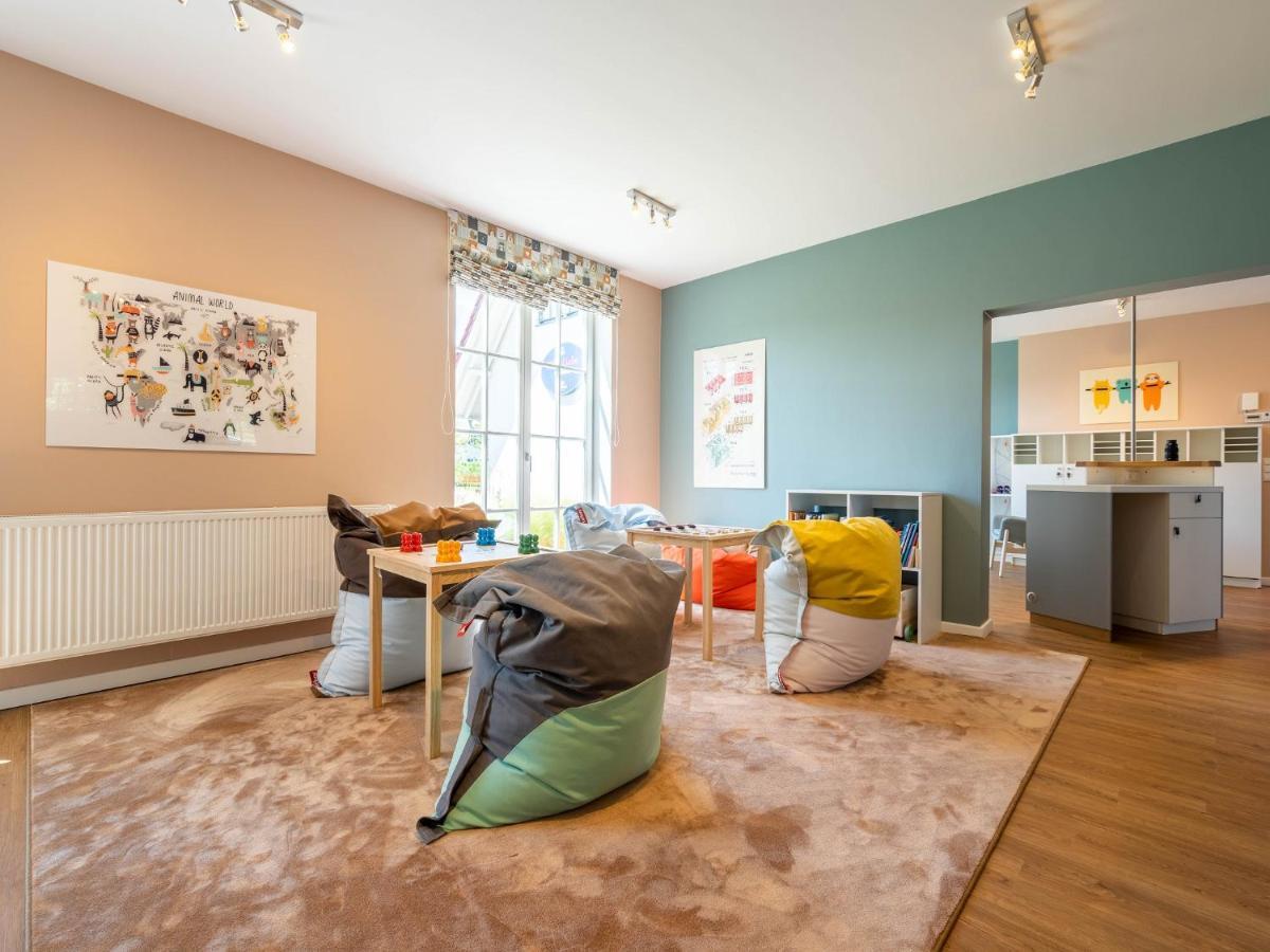 Reetland Am Meer - Luxus Reetdachvilla Mit 3 Schlafzimmern, Sauna Und Kamin F18 Dranske Bagian luar foto